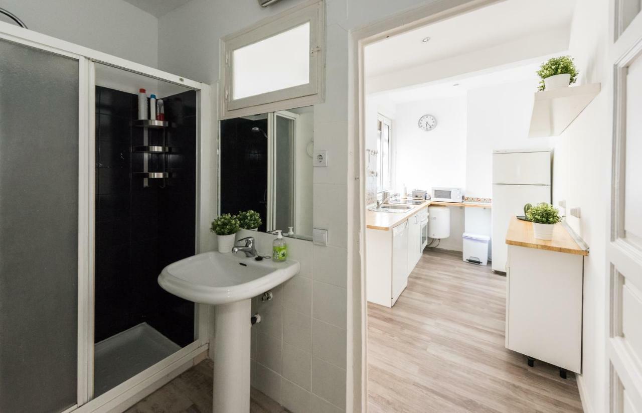 Apartamento En Sol, Madrid Centro Apartment Bagian luar foto